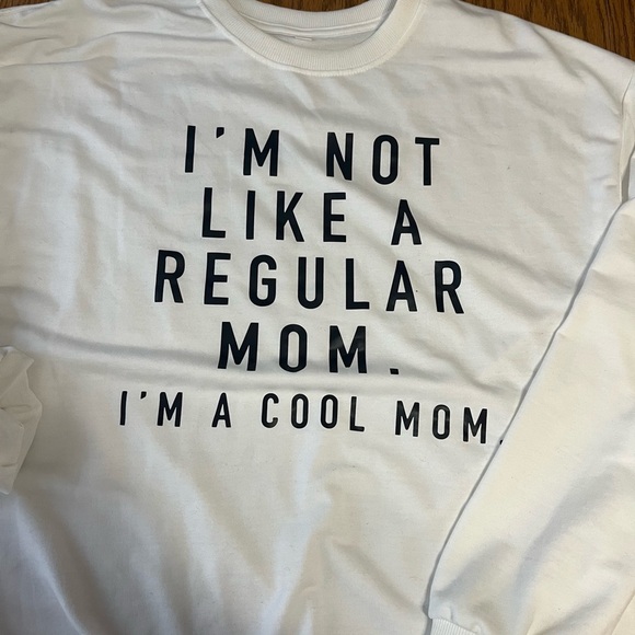 Not a regular mom cool mom sweatshirt - Picture 3 of 4